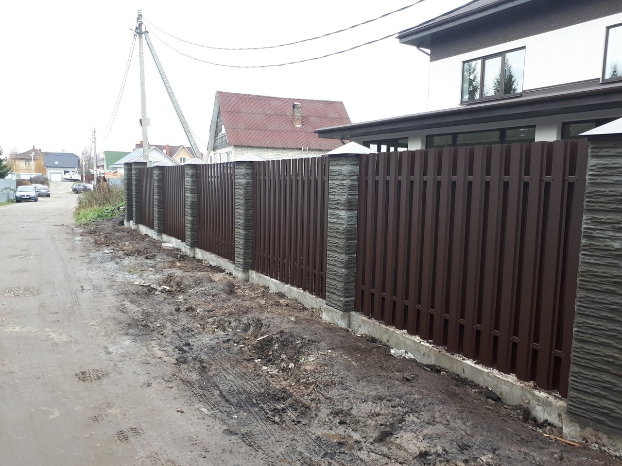 Забор шахматка 40м из штакетника столбы под камень в Рубежном