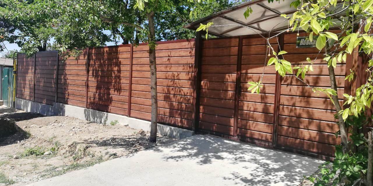 Забор из металлосайдинга ЕВРО-БРУС Каштан фото4 в Рубежном