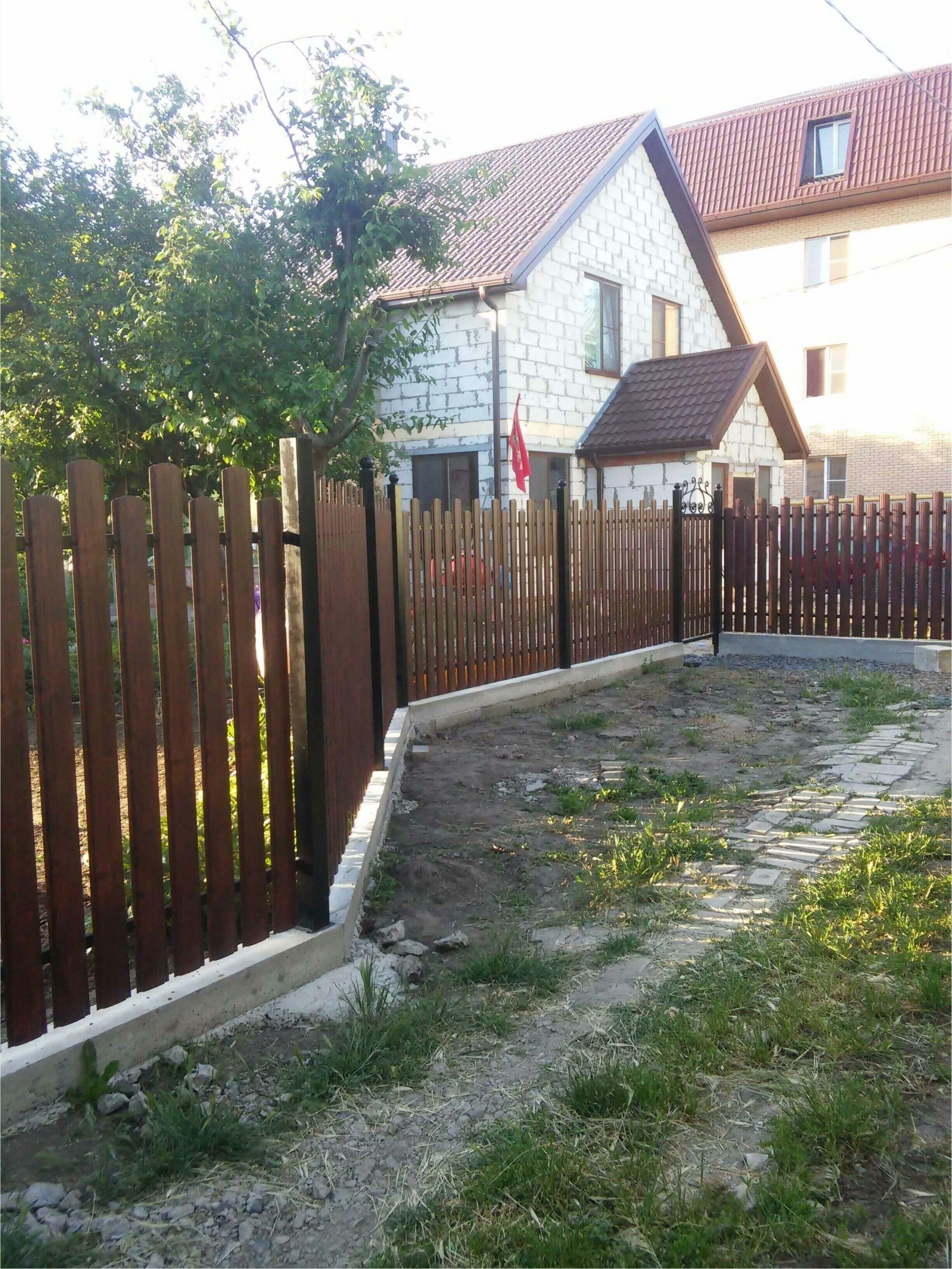 Забор из штакетника 90м фото4 в Рубежном