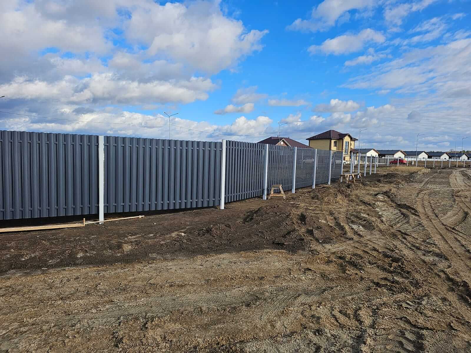 Забор из евроштакетника 234м RAL7024/7024 Серый Графит двусторонний фото 7 в Рубежном