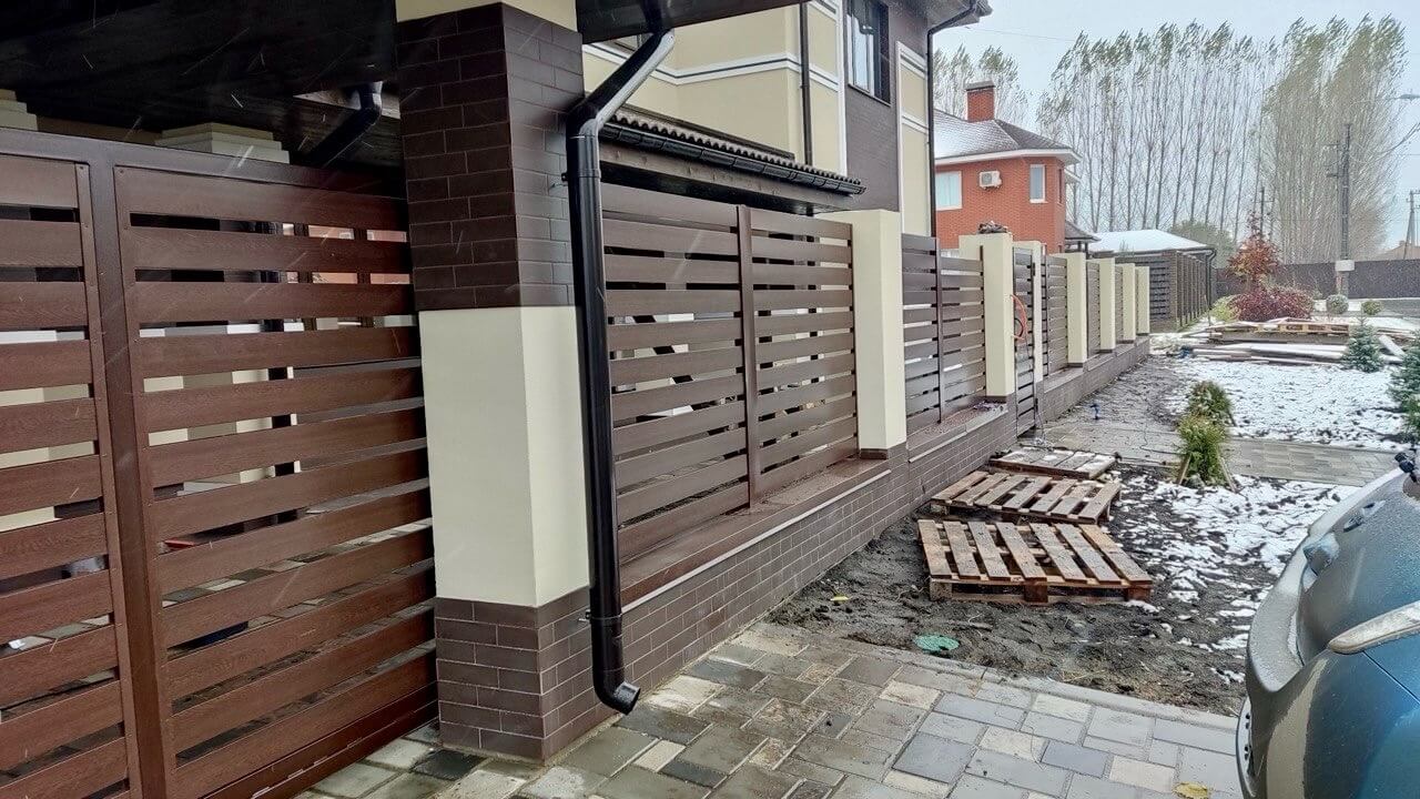 Забор-ранчо из металлопланкена 26м Мореный Дуб Printech фото 2 в Рубежном