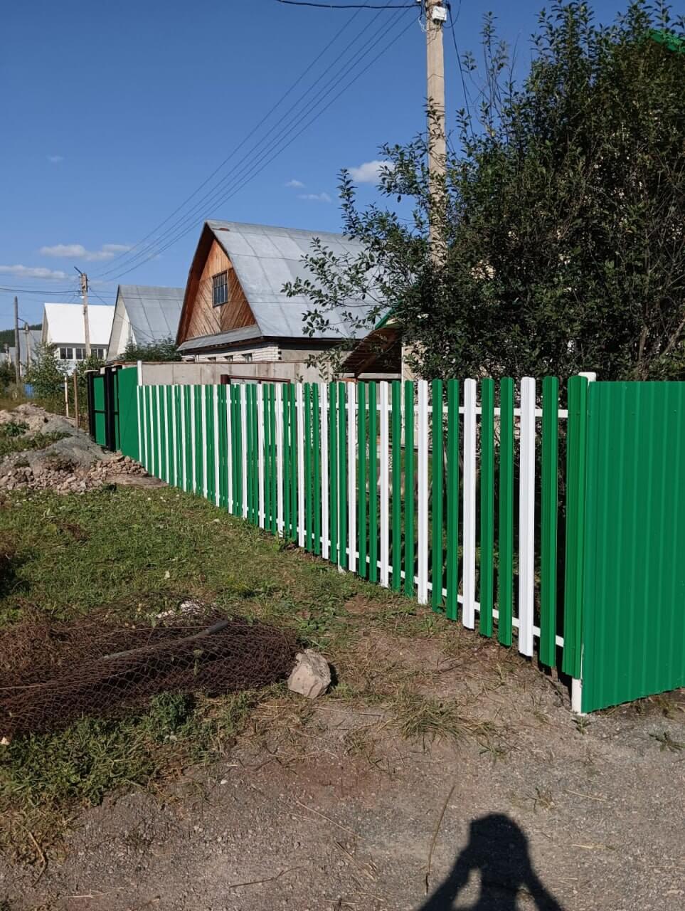 Забор из евроштакетника 10м RAL9003 Белый, RAL6029 Зеленая Мята в Рубежном