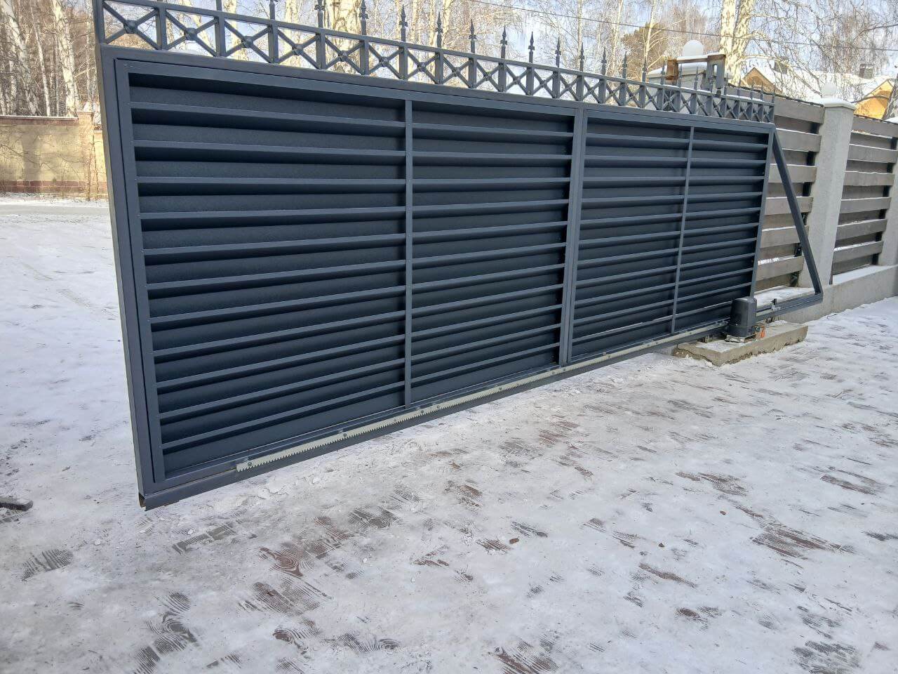 Входная группа из ламелей Хай-Тек RAL7024/7024 Серый Графит двусторонний МАТТЕ фото 8 в Рубежном