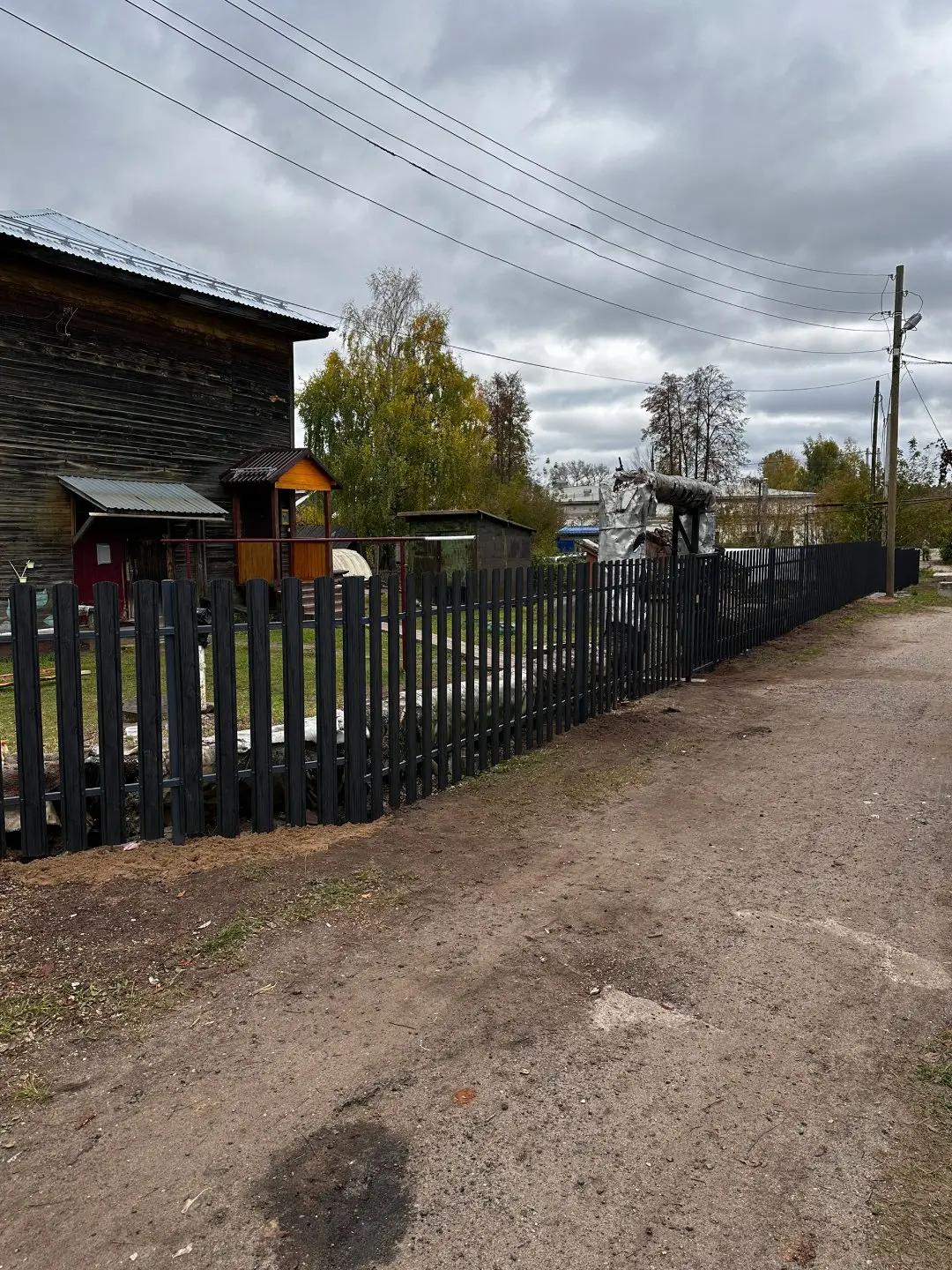 Забор из евроштакетника 63м Черное Дерево 3D Принтек фото 3 в Рубежном