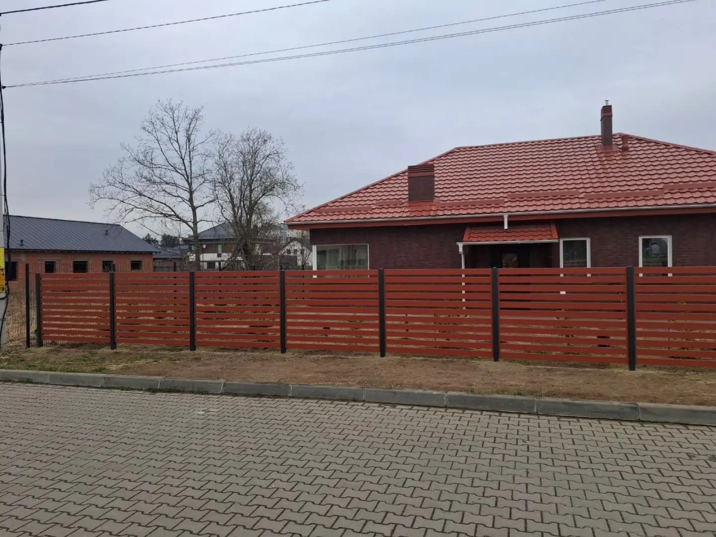 Забор-ранчо из металлопланкена 18м RAL8004 Терракотовый фото 3 в Рубежном